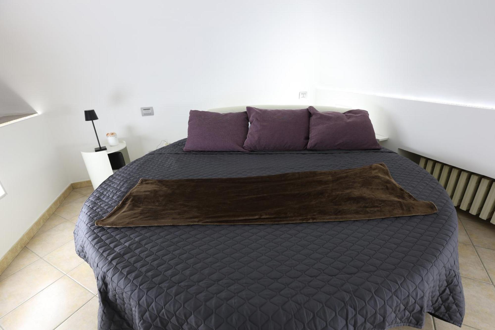 Loft Piazza Cavour Верчелли Экстерьер фото