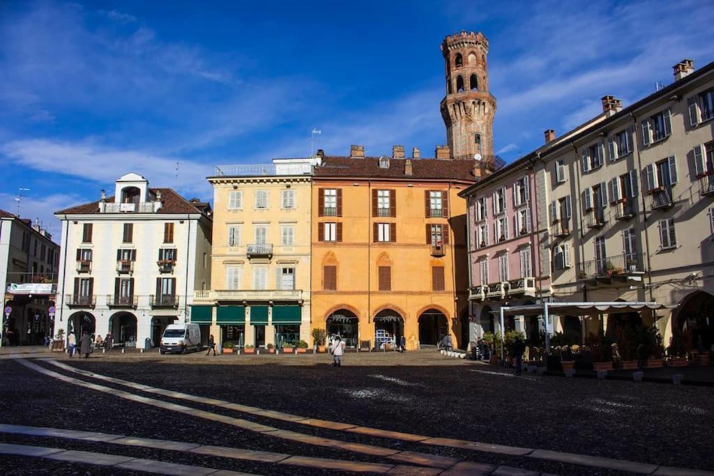 Loft Piazza Cavour Верчелли Экстерьер фото